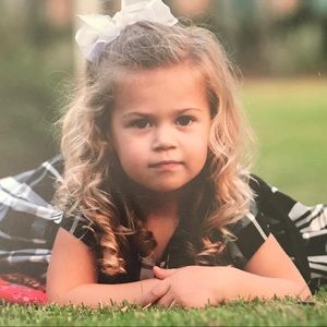 Meet your Posher, Ava